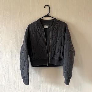 Gently worn Abercrombie Onion Quilted Bomber, Cropped